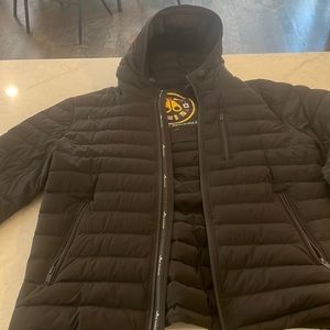 Mens black size large moose knuckles lightweight winter coat